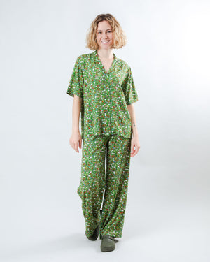 Peanuts Flower Garden Aloha Blouse Green