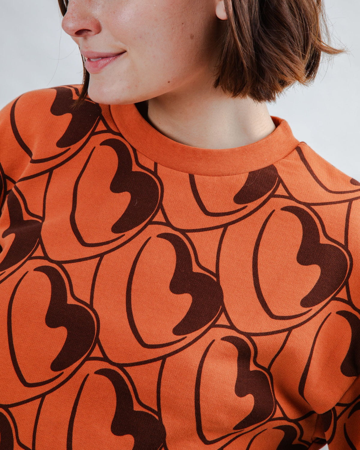 Bombon Allover Rounded Sweatshirt Brown