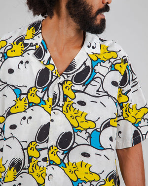 Peanuts Freehugs Aloha Shirt White