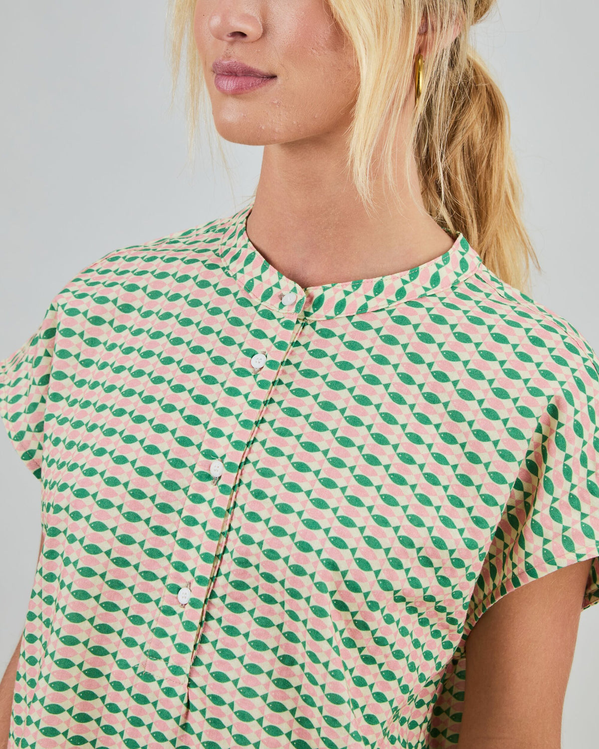 Sardinas Sleeveless Blouse Yellow